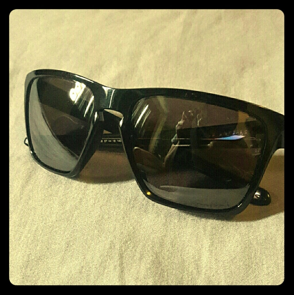 NWOT Oakley Sunglasses